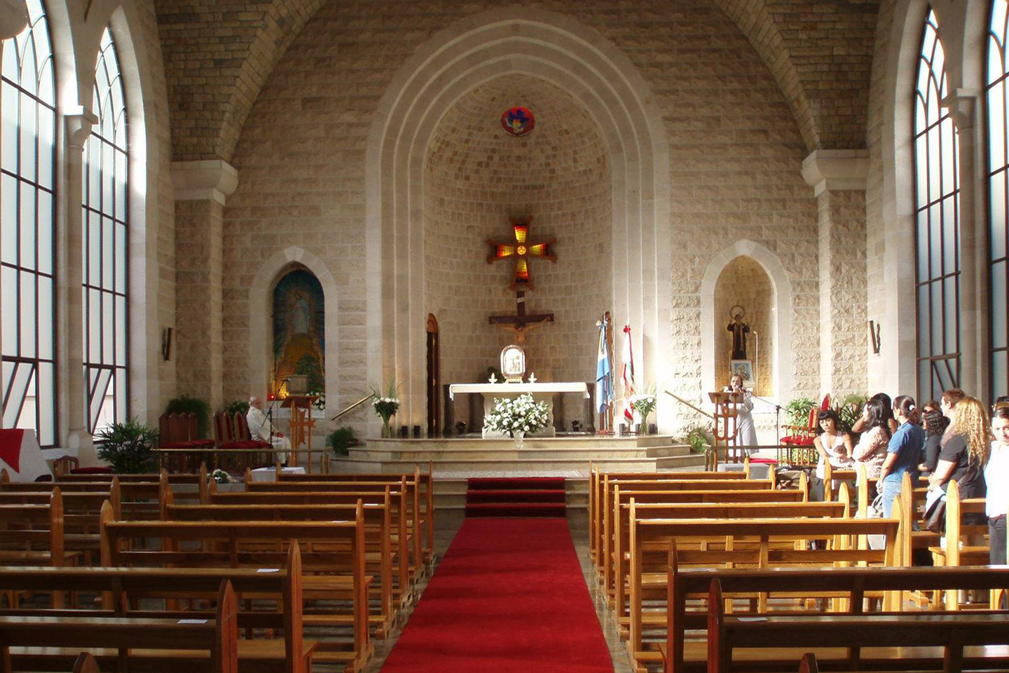 web-argentina-maronite-2-facebook-misic3b3n-libanesa-maronita
