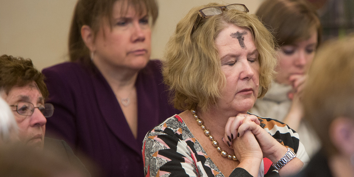 ASH WEDNESDAY,WOMAN,ASHES