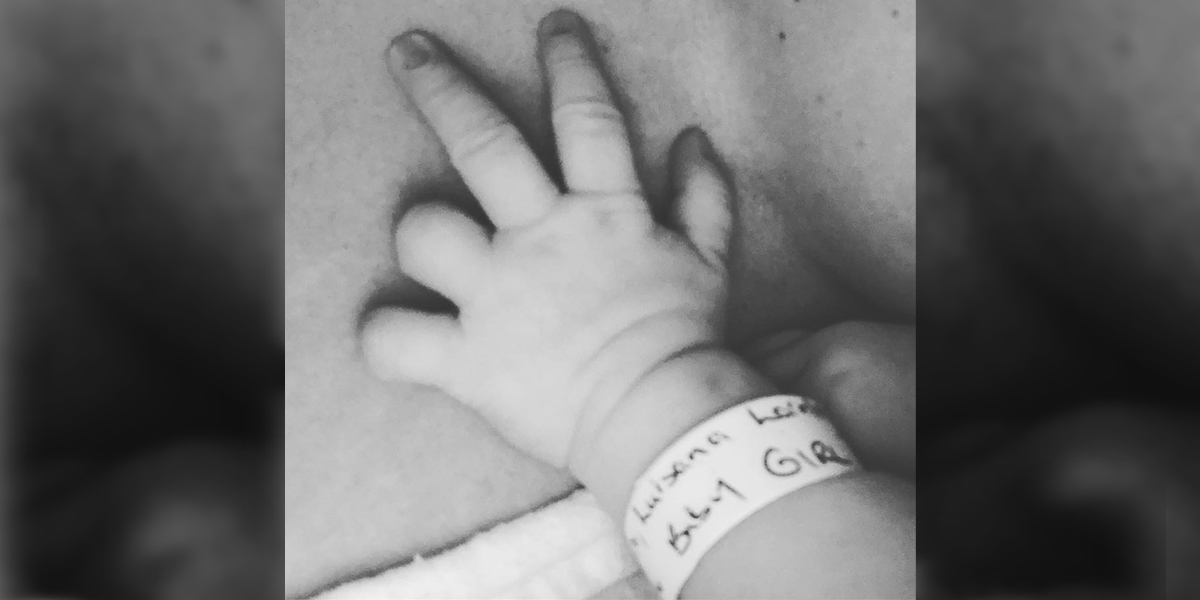 MICHAEL BUBLE,VIDA,DAUGHTER