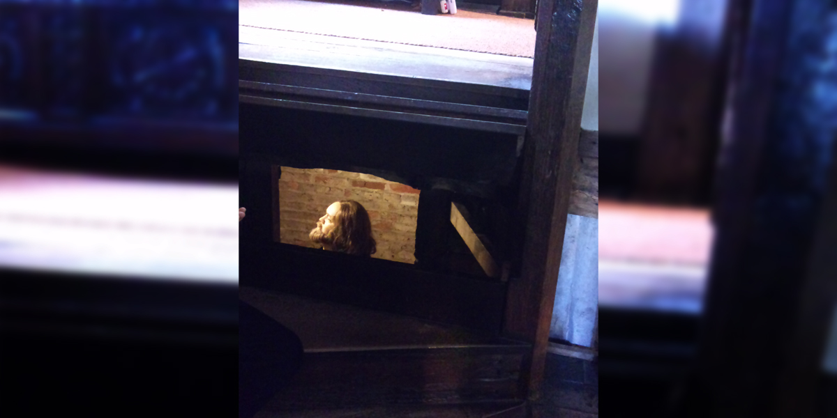 PRIEST,HOLE